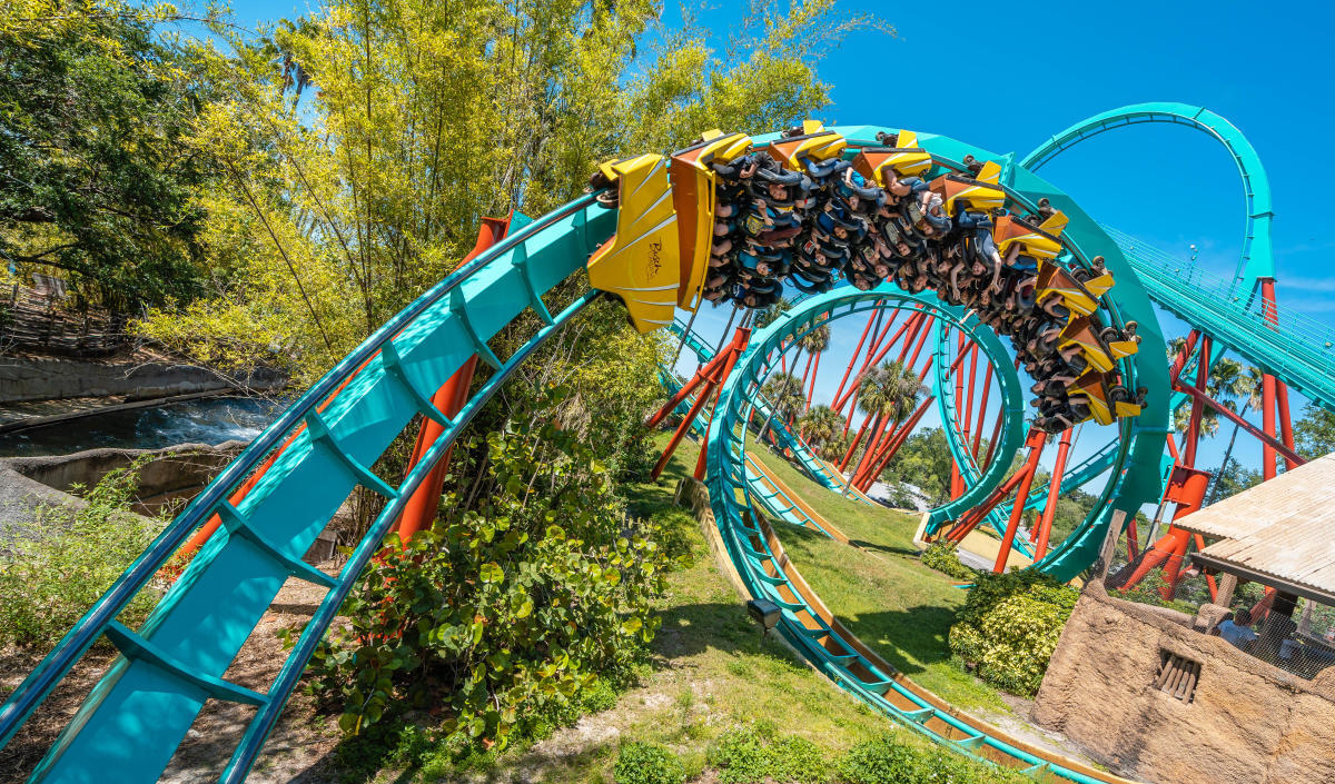 Busch_Gardens_Kumba_01_2019_Chris_Joy__ac76ec19-bb50-4a4b-bd9c-d474f295e065